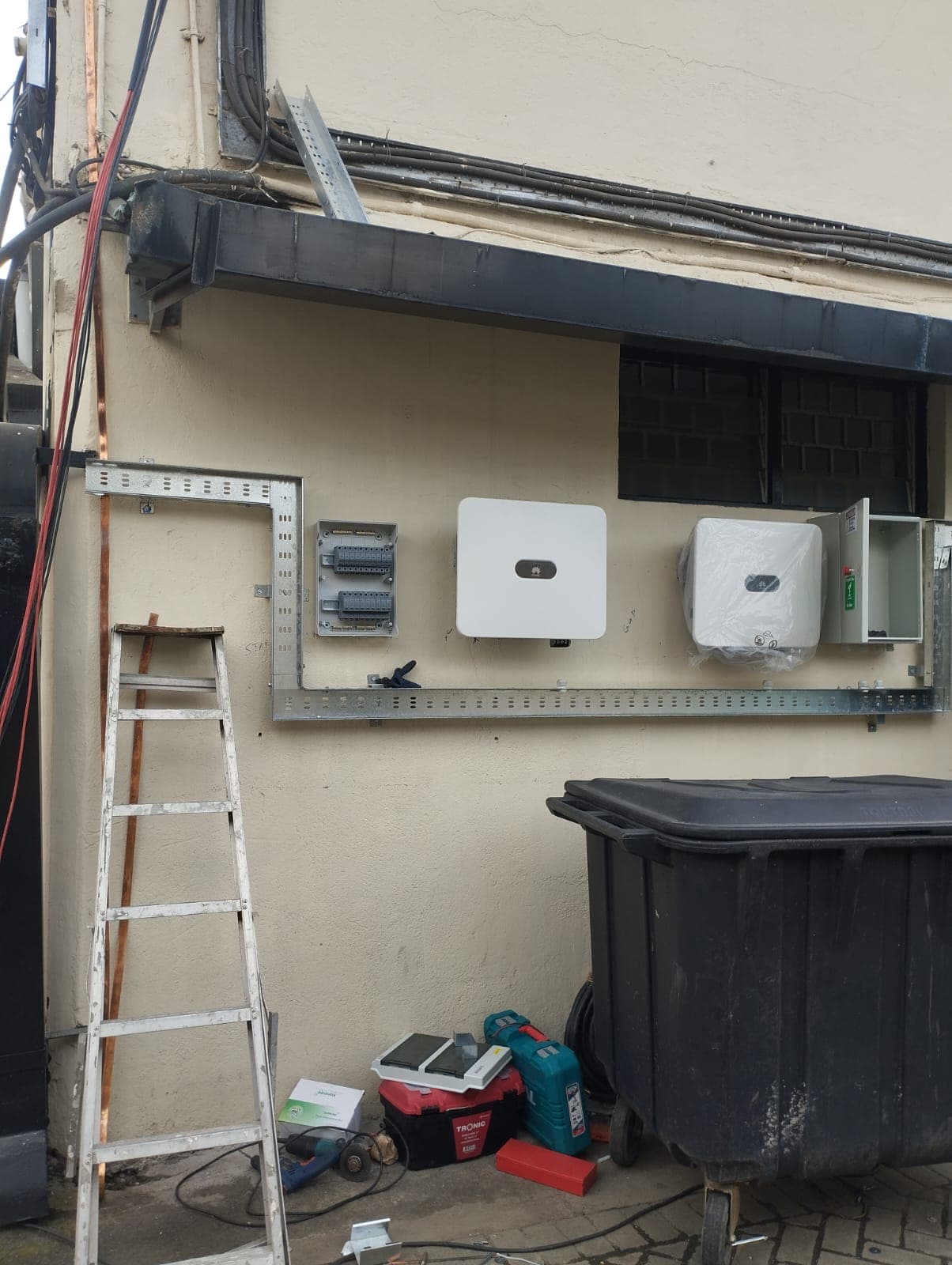 38 kWp Rooftop Grid-Tied Solar System - image 5